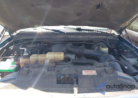 2002 Ford F-350 Lariat/Xl/Xlt from USA, damaged, VIN 1FTSX31S12ED44853